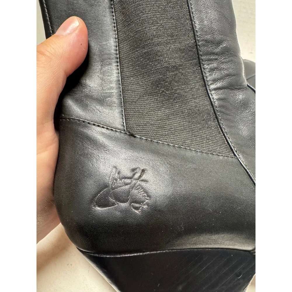 John Fluevog Black Leather Pointed Ankle Boots Block Heel Purpose Intent 7.5